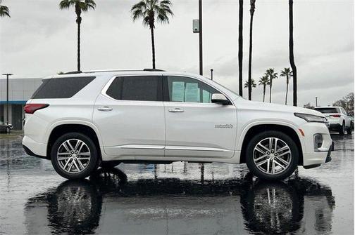 2022 Chevrolet Traverse High Country