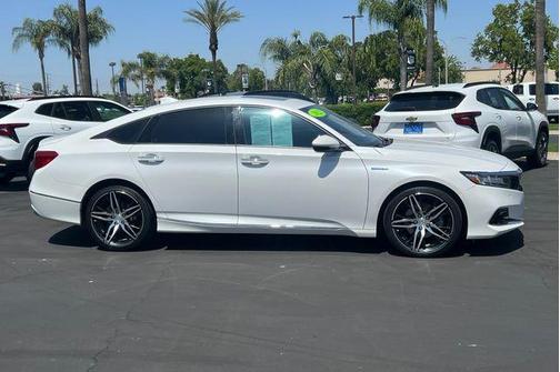 2022 Honda Accord Hybrid Touring