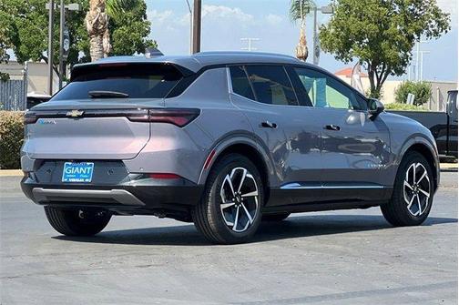 2024 Chevrolet Equinox EV LT