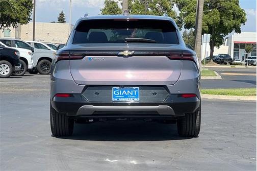 2024 Chevrolet Equinox EV LT