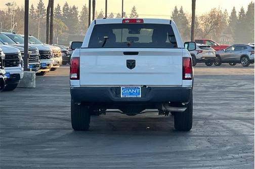 2024 RAM 1500 Classic SLT