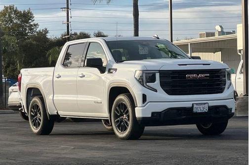 2025 GMC Sierra 1500 Elevation