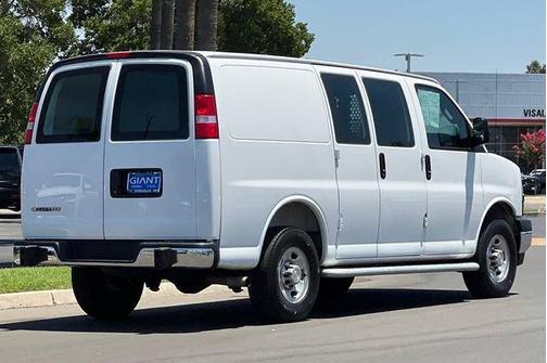 Summit White 2025 Chevrolet Express 2500 Work Van
