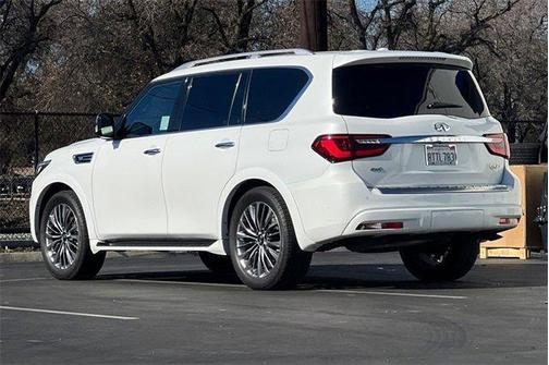 2021 INFINITI QX80 SENSORY