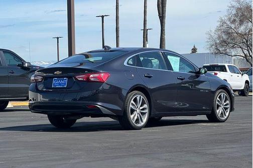 2022 Chevrolet Malibu LT