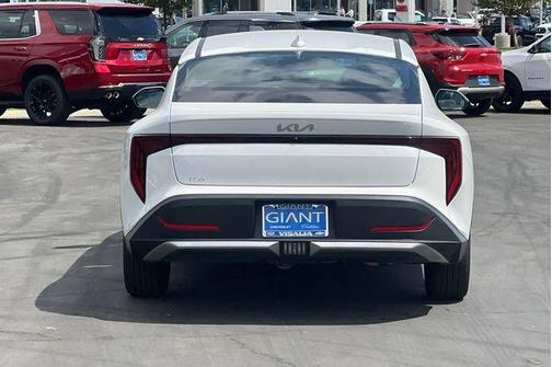 2025 Kia K4 