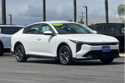 2025 Kia K4 