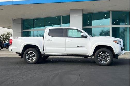 2017 Toyota Tacoma TRD Sport