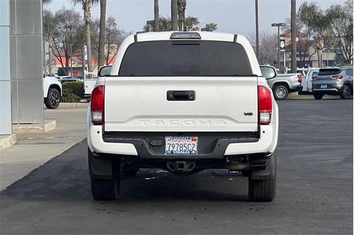 2017 Toyota Tacoma TRD Sport