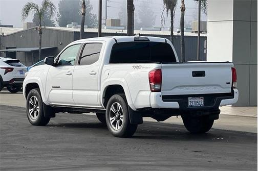 2017 Toyota Tacoma TRD Sport