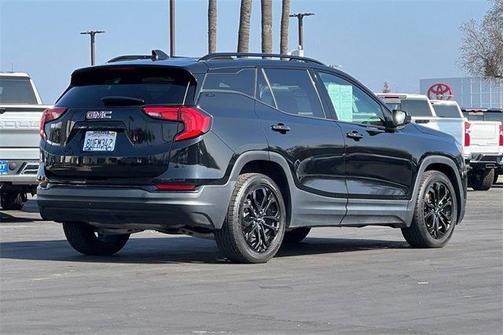 2021 GMC Terrain SLE