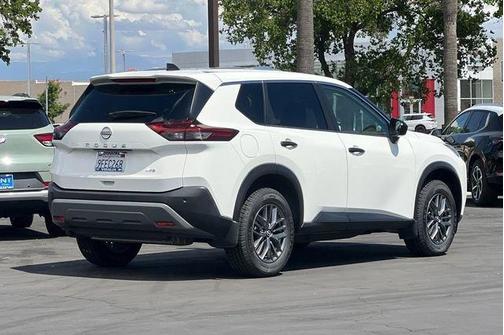 Glacier White 2023 Nissan Rogue S