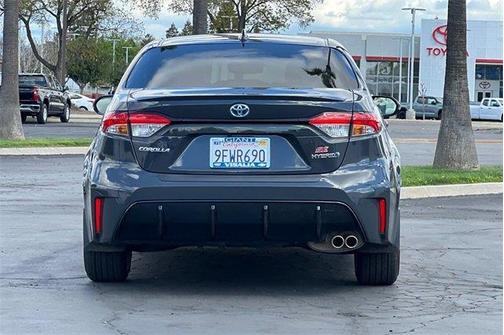 2023 Toyota Corolla Hybrid SE