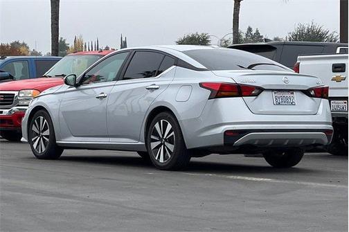 2021 Nissan Altima 2.5 SV