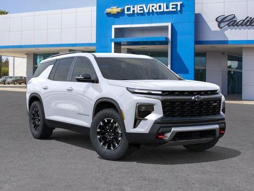 Polar White 2026 Chevrolet Traverse Z71