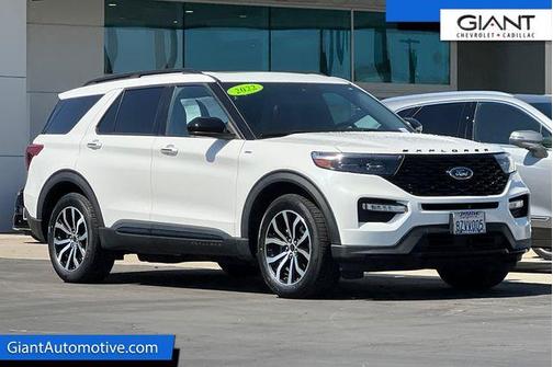 White Metallic 2022 Ford Explorer ST-Line