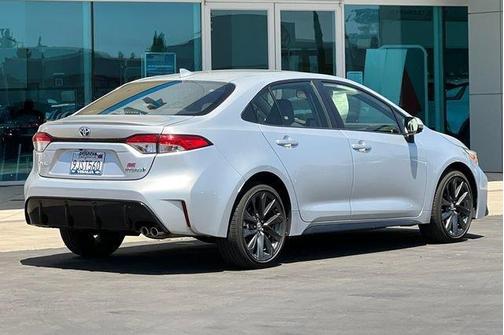 Classic Silver Metallic 2024 Toyota Corolla Hybrid SE