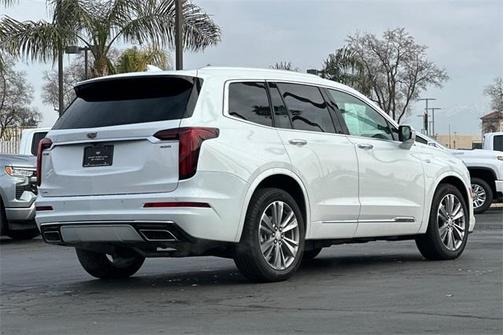 2024 Cadillac XT6 Premium Luxury AWD