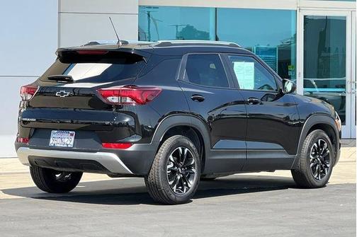 Mosaic Black Metallic 2023 Chevrolet Trailblazer LT