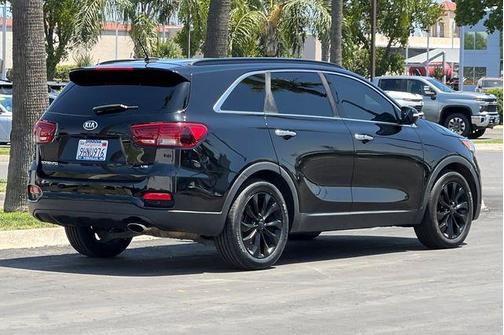 Ebony Black 2020 Kia Sorento S