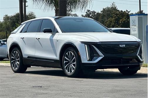 2024 Cadillac LYRIQ Sport