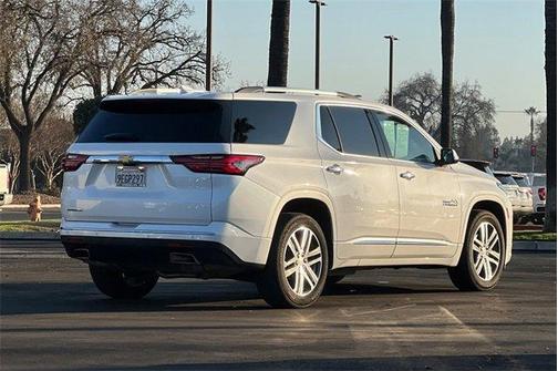 2023 Chevrolet Traverse High Country