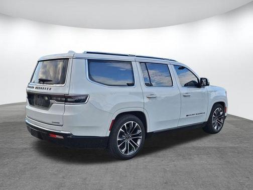 2023 Jeep Grand Wagoneer Series III