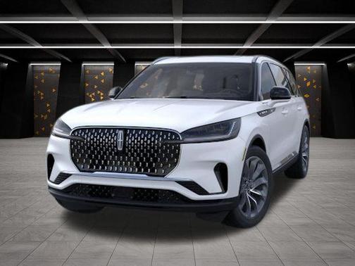 Pristine White 2026 Lincoln Aviator Reserve RWD