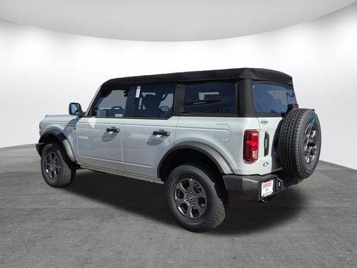 Avalanche Gray 2026 Ford Bronco Big Bend