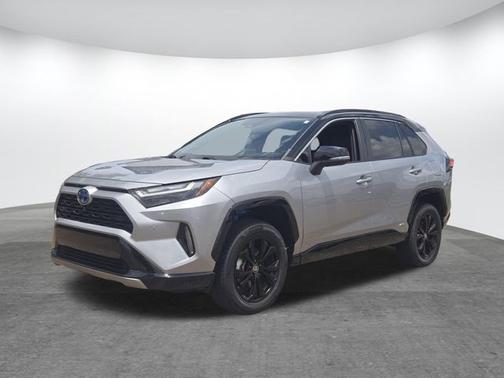 2022 Toyota RAV4 XSE