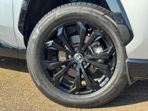 2022 Toyota RAV4 XSE