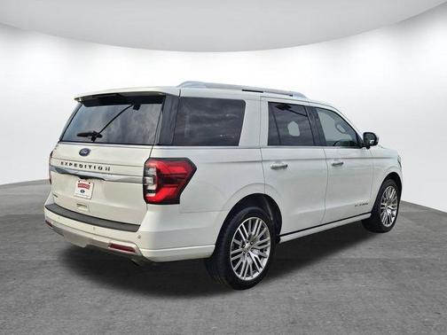 2023 Ford Expedition Platinum