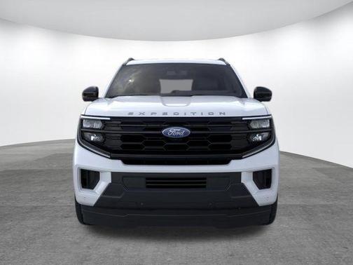 Oxford White 2026 Ford Expedition Active