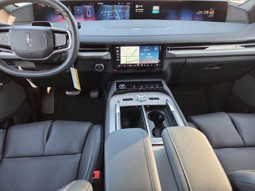 Black 2026 Lincoln Navigator Reserve