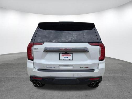 2024 GMC Yukon AT4
