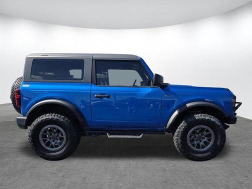 Velocity Blue Metallic 2023 Ford Bronco ROUSH