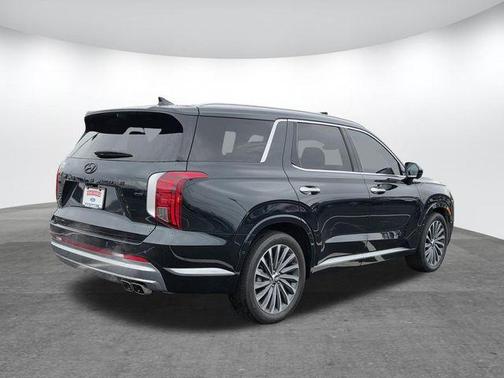 Emerald 2024 Hyundai PALISADE Calligraphy