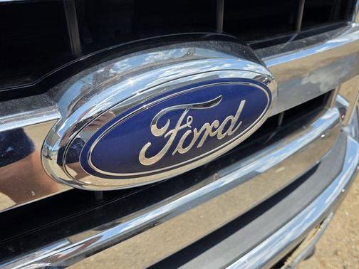 Oxford White 2016 Ford F-150 XLT
