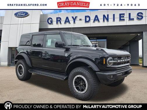 Shadow Black 2026 Ford Bronco Outer Banks