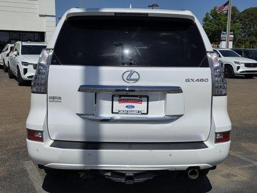 White 2017 Lexus GX 460 Base