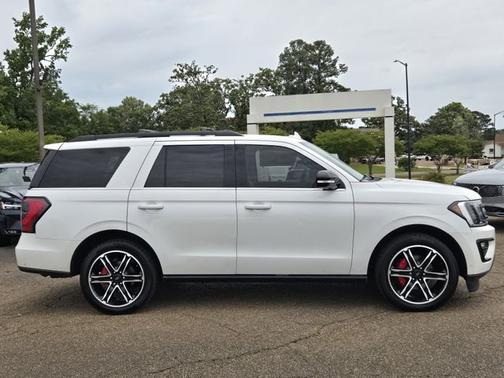 2020 Ford Expedition LIMITED