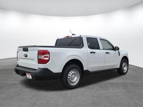 Oxford White 2026 Ford Maverick XL