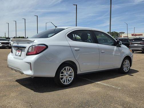 White 2022 Mitsubishi Mirage G4