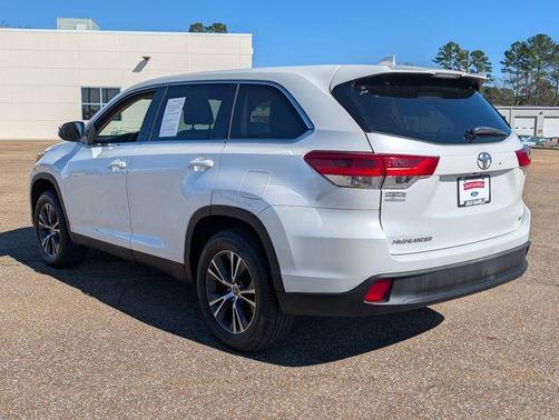 2019 Toyota Highlander LE Plus