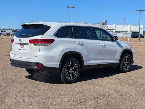 2019 Toyota Highlander LE Plus