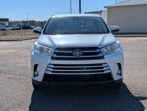 2019 Toyota Highlander LE Plus