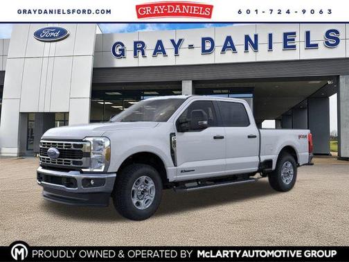 Oxford White 2026 Ford F-250 XLT Truck
