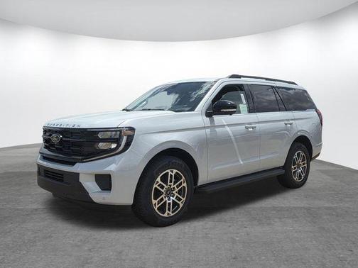 Space Silver 2026 Ford Expedition Active