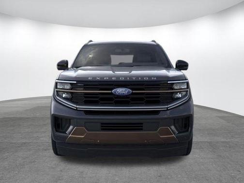 Dark Matter Gray Metallic 2026 Ford Expedition King Ranch