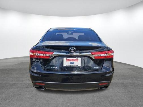 2014 Toyota Avalon XLE